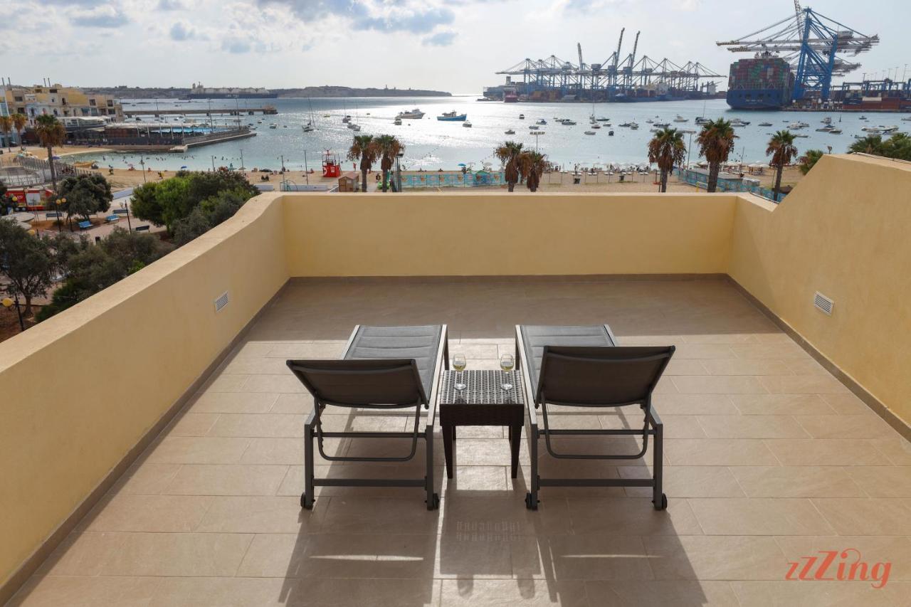 Luxurious Duplex Seafront Apt W Amazing Sea Views Birżebbuġa Bagian luar foto