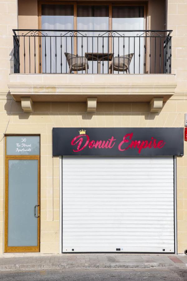 Luxurious Duplex Seafront Apt W Amazing Sea Views Birżebbuġa Bagian luar foto